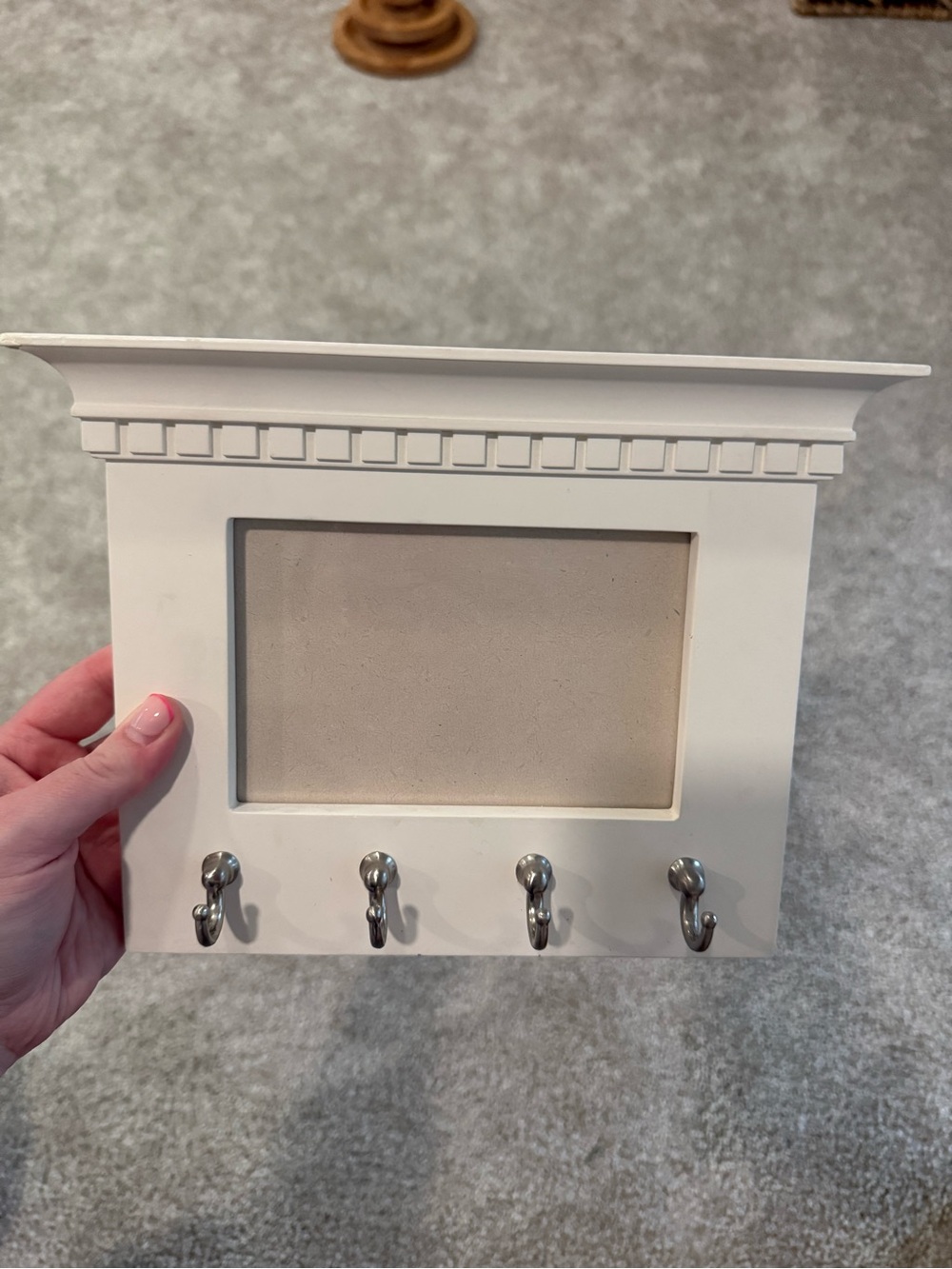 Picture Frame Key Rack - Picture 3 of 4